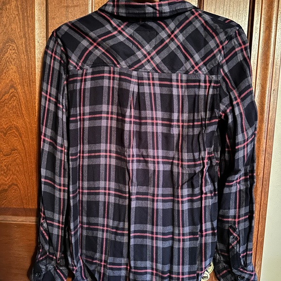 Rails Button Down - Picture 2 of 4